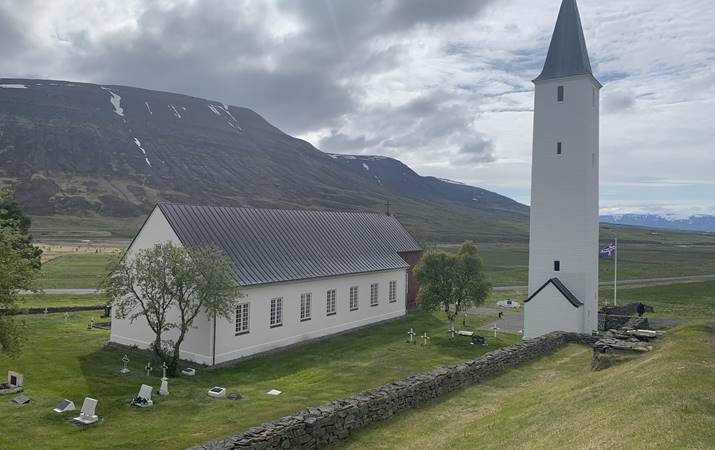 Hóladómkirkja - heima á Hólum er vígslubiskupssetur 