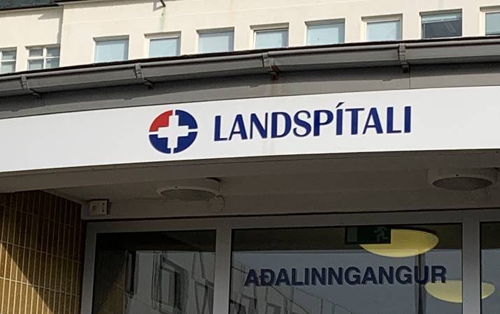 Landspítali - aðalinngangur - mynd: hsh