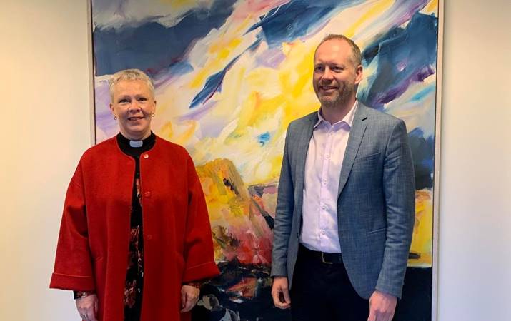 Sr. Sigrún Margrétar Óskarsdóttir og Guðmundur Ingi Guðbrandsson - mynd: stjr