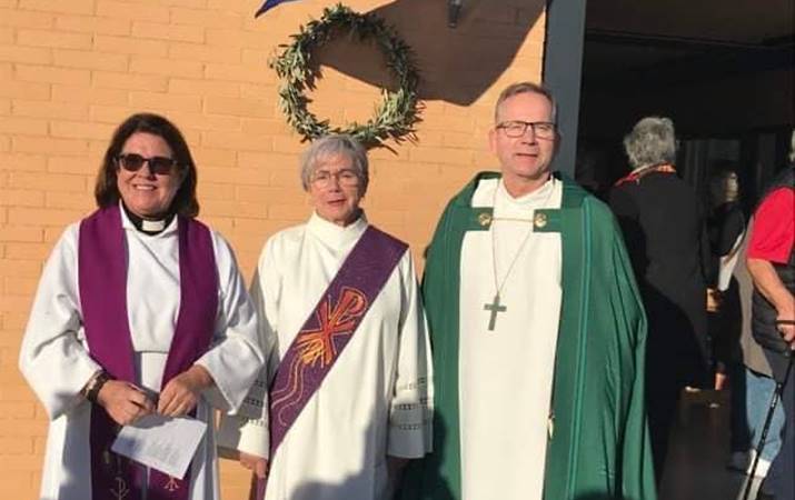 Sr. Ragnheiður, Margrét og sr. Gísli -mynd Þuríður Kristjana Þorbergsdóttir