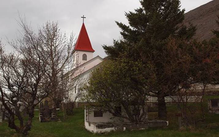 Patreksfjarðarkirkja-2.jpg - mynd Patreksfjarðarkirkja-2.jpg - mynd