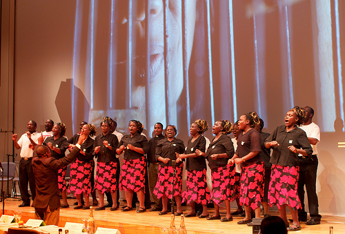 Zimbabwe choir sings